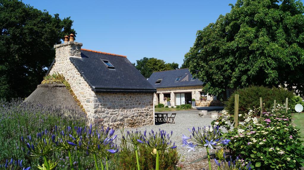 A L'Oree Du Bois Pommerit-le-Vicomte ภายนอก รูปภาพ